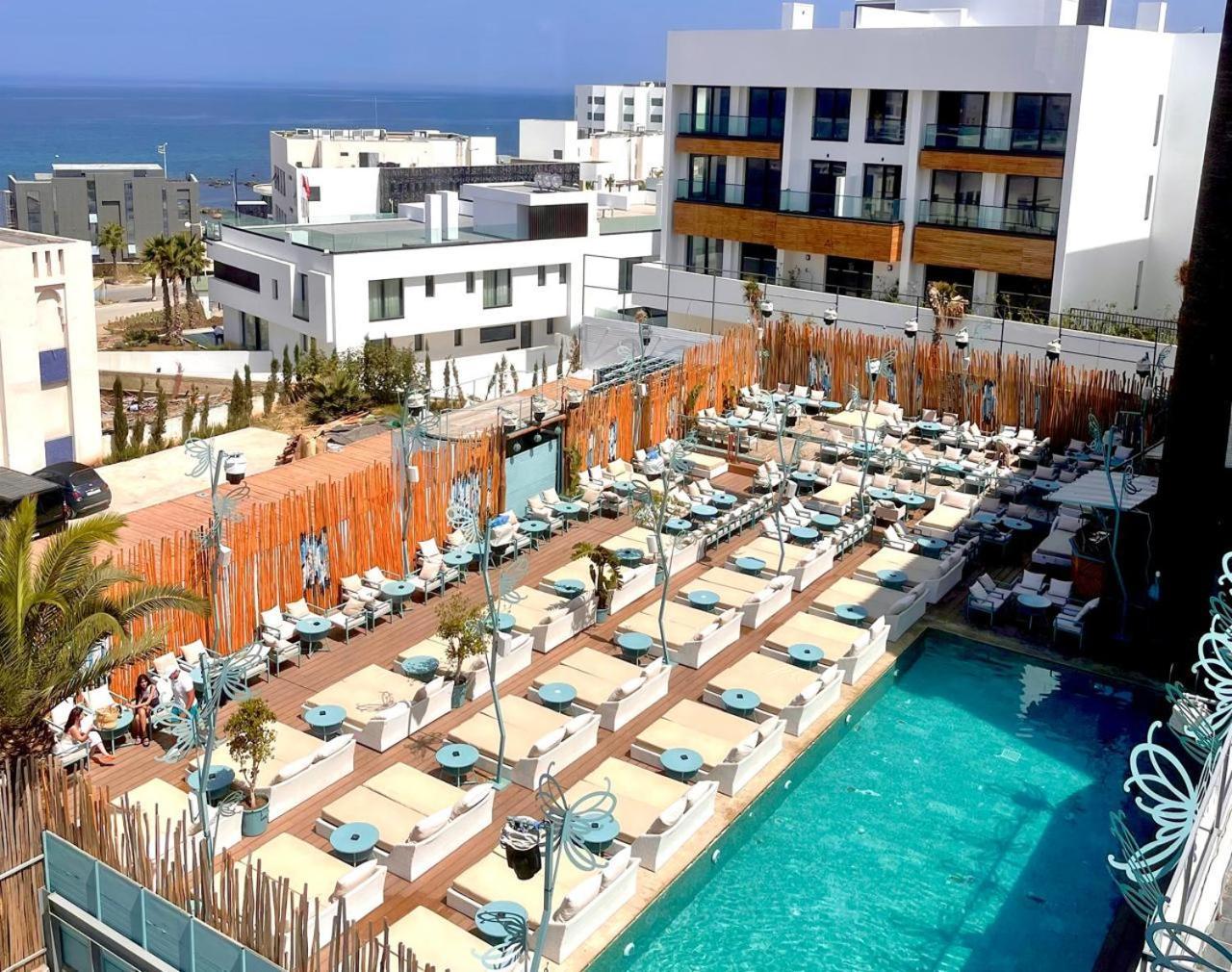 Mandarin Palace Hotel & Spa Tanger Ngoại thất bức ảnh The hotel's pool