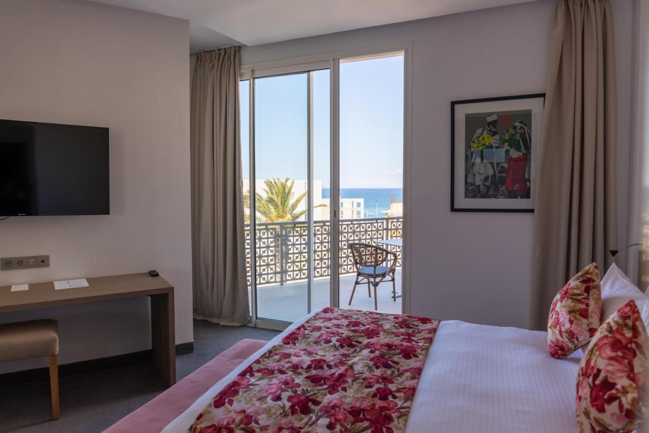 Mandarin Palace Hotel & Spa Tanger Ngoại thất bức ảnh A room at the hotel