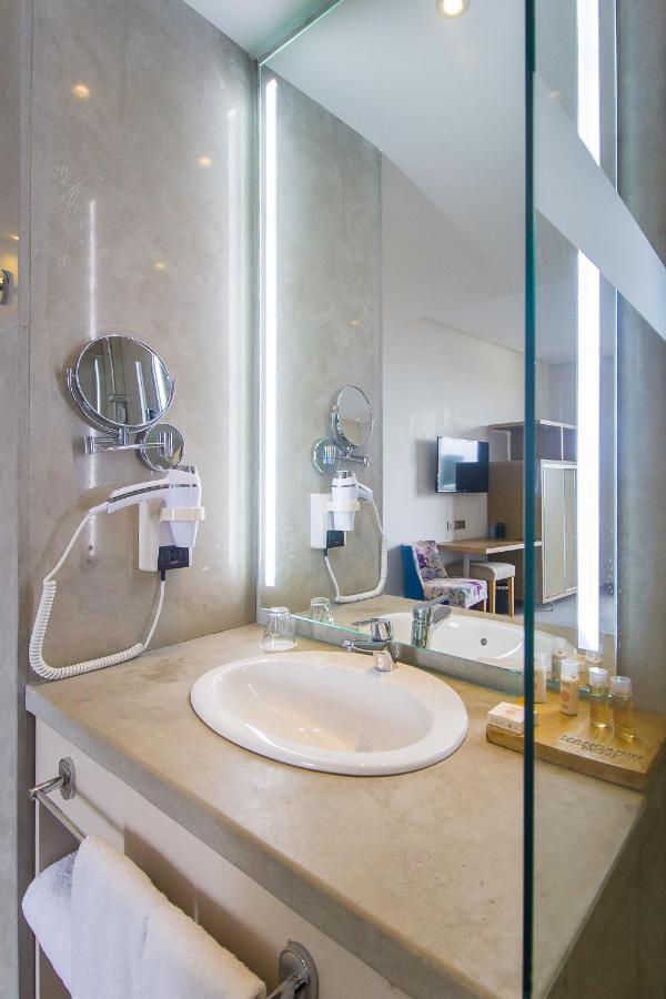 Mandarin Palace Hotel & Spa Tanger Ngoại thất bức ảnh Bathroom