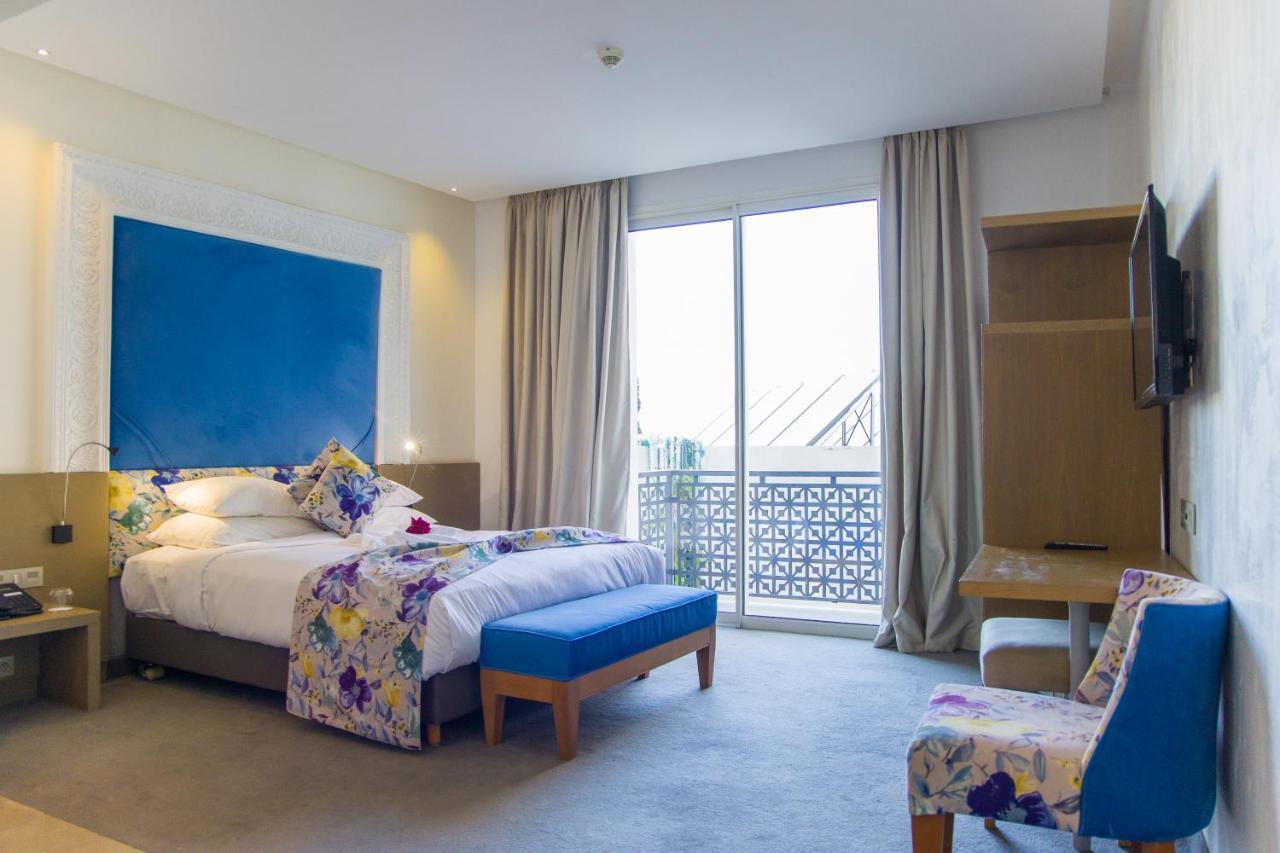 Mandarin Palace Hotel & Spa Tanger Ngoại thất bức ảnh A room at the hotel