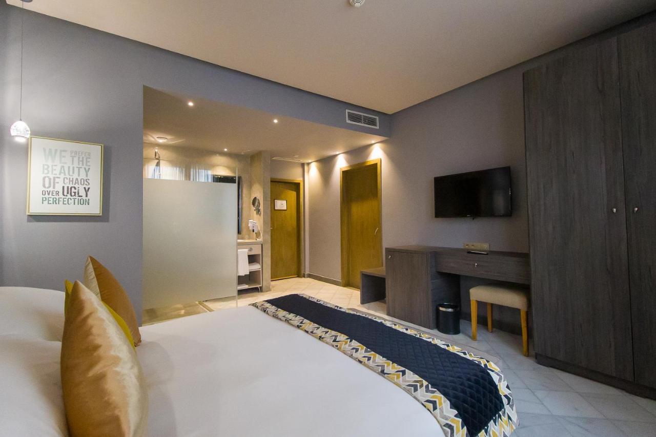 Mandarin Palace Hotel & Spa Tanger Ngoại thất bức ảnh A room at the hotel
