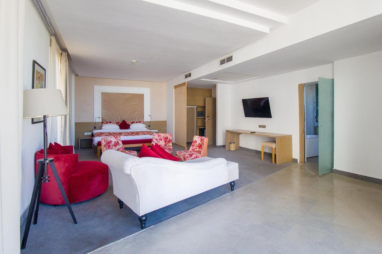 Mandarin Palace Hotel & Spa Tanger Ngoại thất bức ảnh Suite